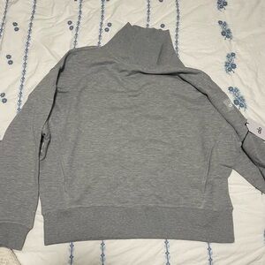 ALO Yoga Hazy Mockneck Pullover